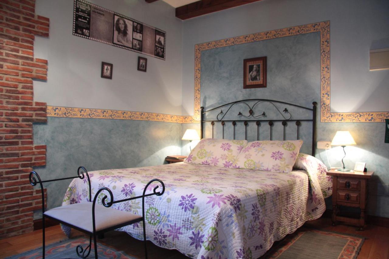 Habitaciones Y Estudios- Hotel "Posada De Cantabria El Solar" - Cenas Y Gintonic- Bar -Terraza Panoramica Galizano Εξωτερικό φωτογραφία