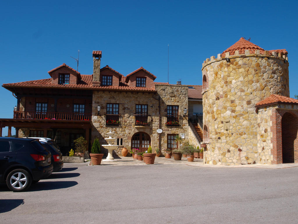 Habitaciones Y Estudios- Hotel "Posada De Cantabria El Solar" - Cenas Y Gintonic- Bar -Terraza Panoramica Galizano Εξωτερικό φωτογραφία