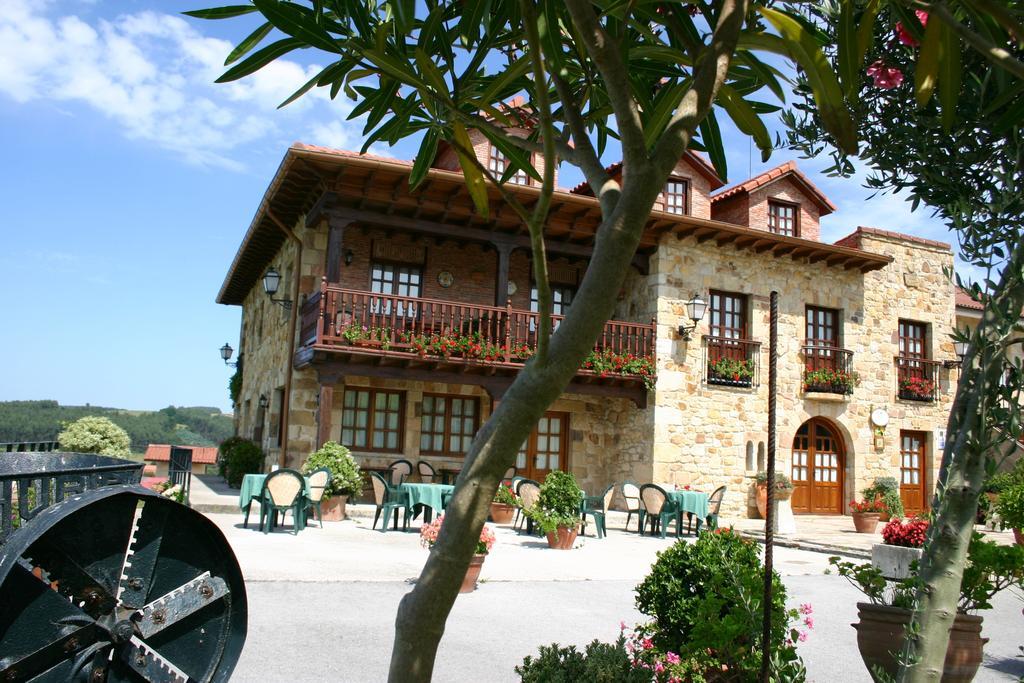 Habitaciones Y Estudios- Hotel "Posada De Cantabria El Solar" - Cenas Y Gintonic- Bar -Terraza Panoramica Galizano Εξωτερικό φωτογραφία