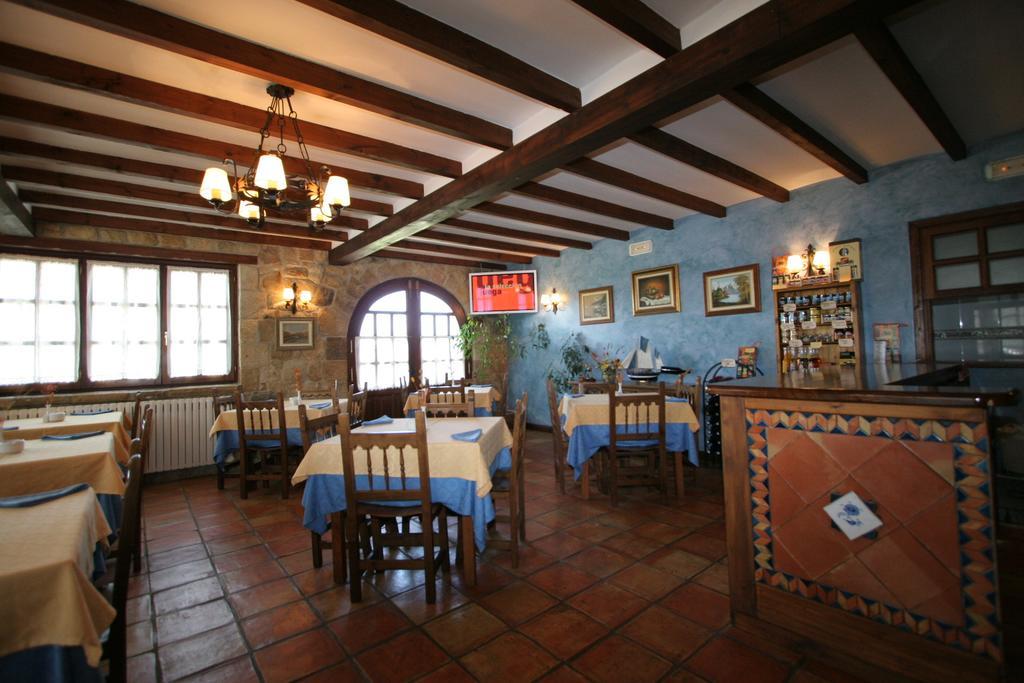 Habitaciones Y Estudios- Hotel "Posada De Cantabria El Solar" - Cenas Y Gintonic- Bar -Terraza Panoramica Galizano Εξωτερικό φωτογραφία