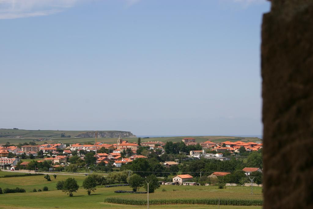 Habitaciones Y Estudios- Hotel "Posada De Cantabria El Solar" - Cenas Y Gintonic- Bar -Terraza Panoramica Galizano Εξωτερικό φωτογραφία